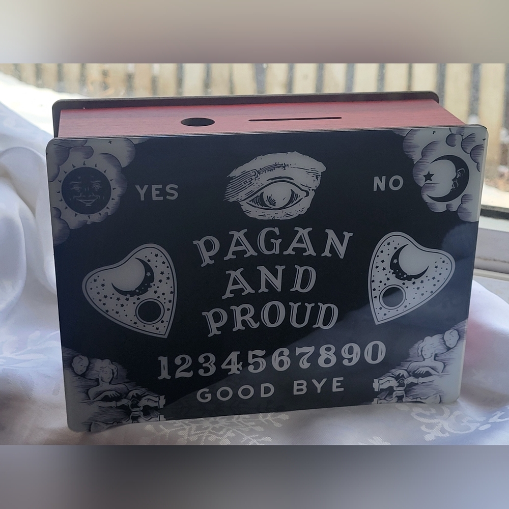🌹Buy 1 Get 1 Free🌹 Hand Crafted Black and White Pagan Money Coin Box